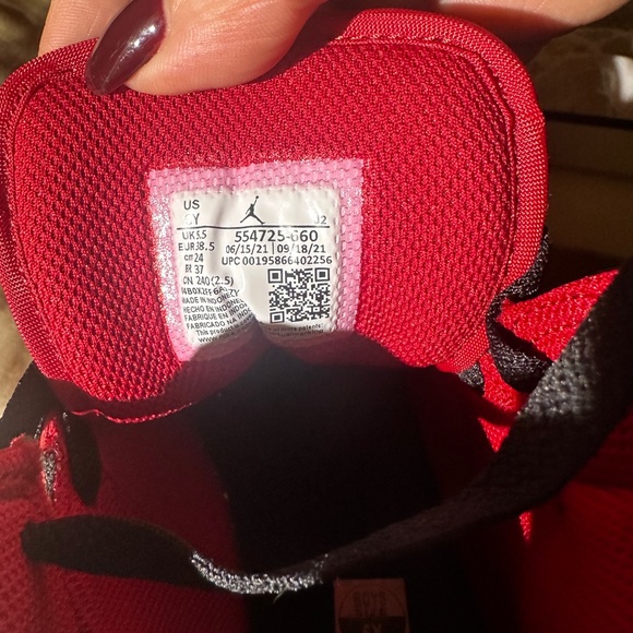 Youth reverse bred Jordan 1 - Picture 3 of 5